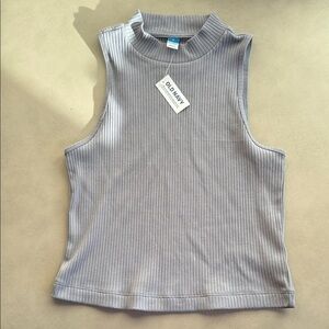 💸CLEARANCE 4/$15💸 Old Navy Light Gray Ribbed Tank Top NWT